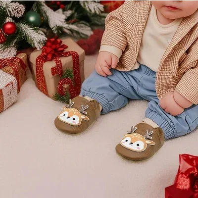 Embroidered Leather Crib Shoes by Owlowla, Deer